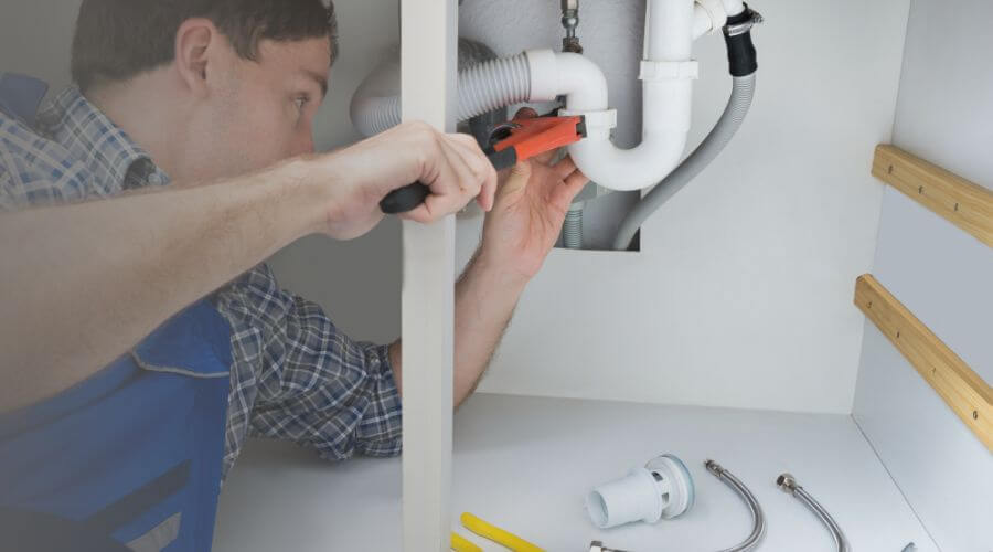 Expert burst pipe repair services in Wilsey, KS